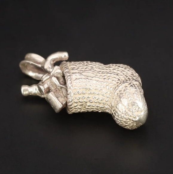 Vintage Sterling Silver Christmas Stocking with Gifts Necklace Pendant 25 grams - Picture 2 of 5